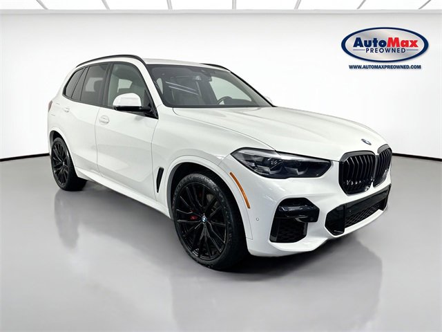 Used 2022 BMW X5 xDrive40i w/ Premium Essential Package image 1