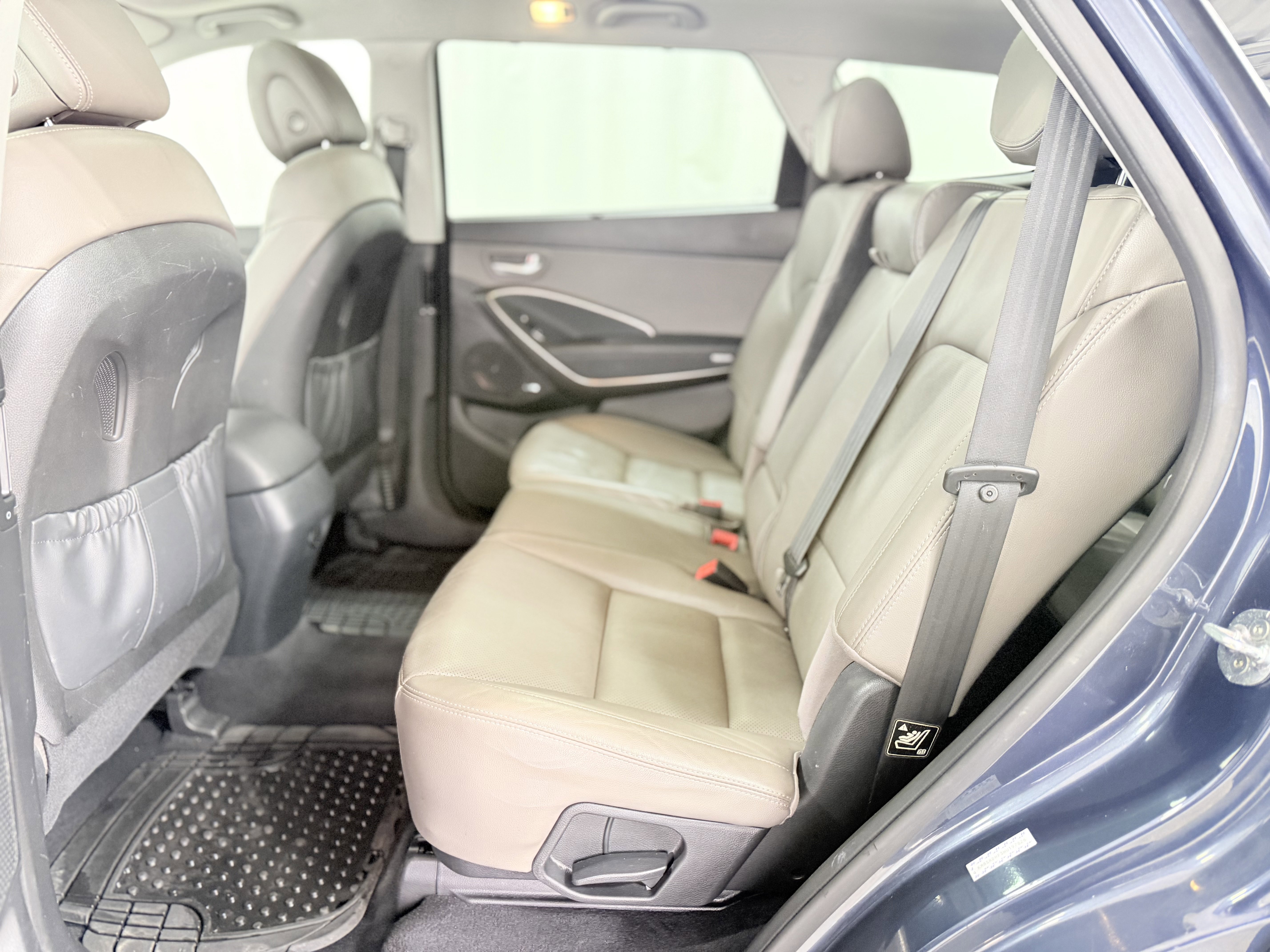 Used 2017 Hyundai Santa Fe SE w/ SE Ultimate Tech Package 03 image 28