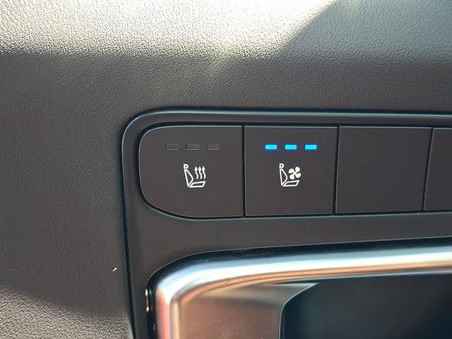 Certified 2025 Kia K4 GT-Line Turbo FWD image 25
