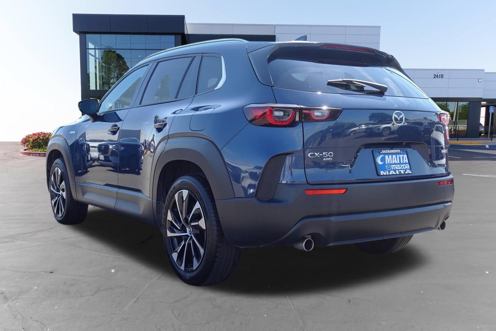 Certified 2025 MAZDA CX-50 2.5 Hybrid w/ Premium Plus Pkg AWD/4WD image 7