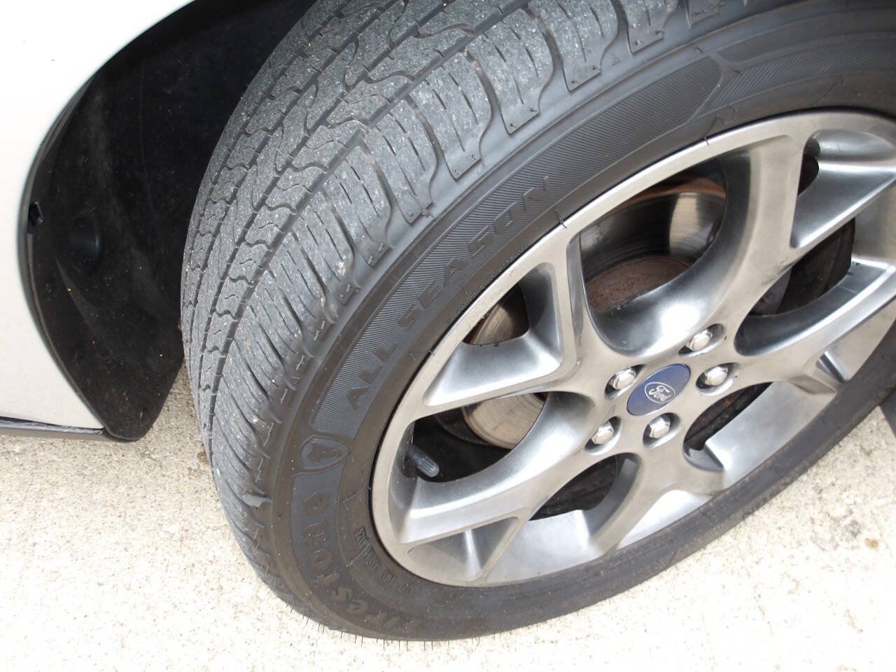 Used 2014 Ford Focus SE w/ Equipment Group 201A FWD image 39