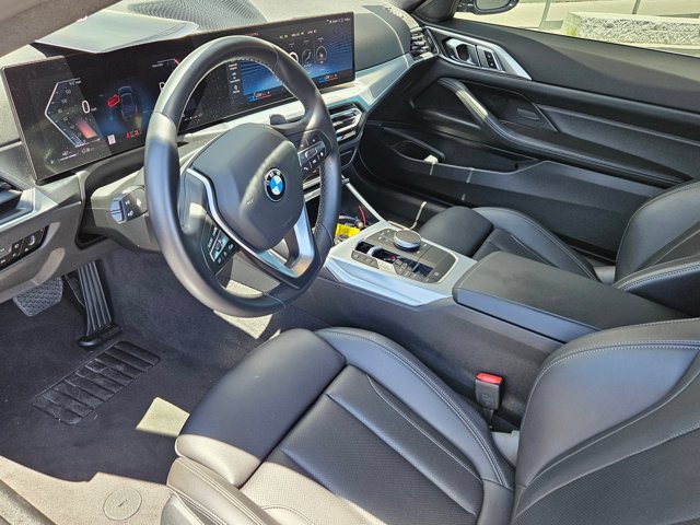 Used 2024 BMW 430i Coupe w/ Convenience Package RWD image 9