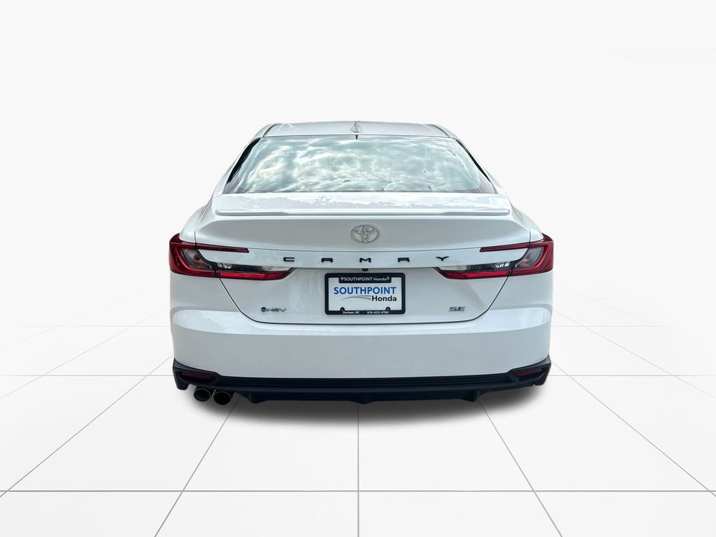 Used 2025 Toyota Camry SE FWD image 7