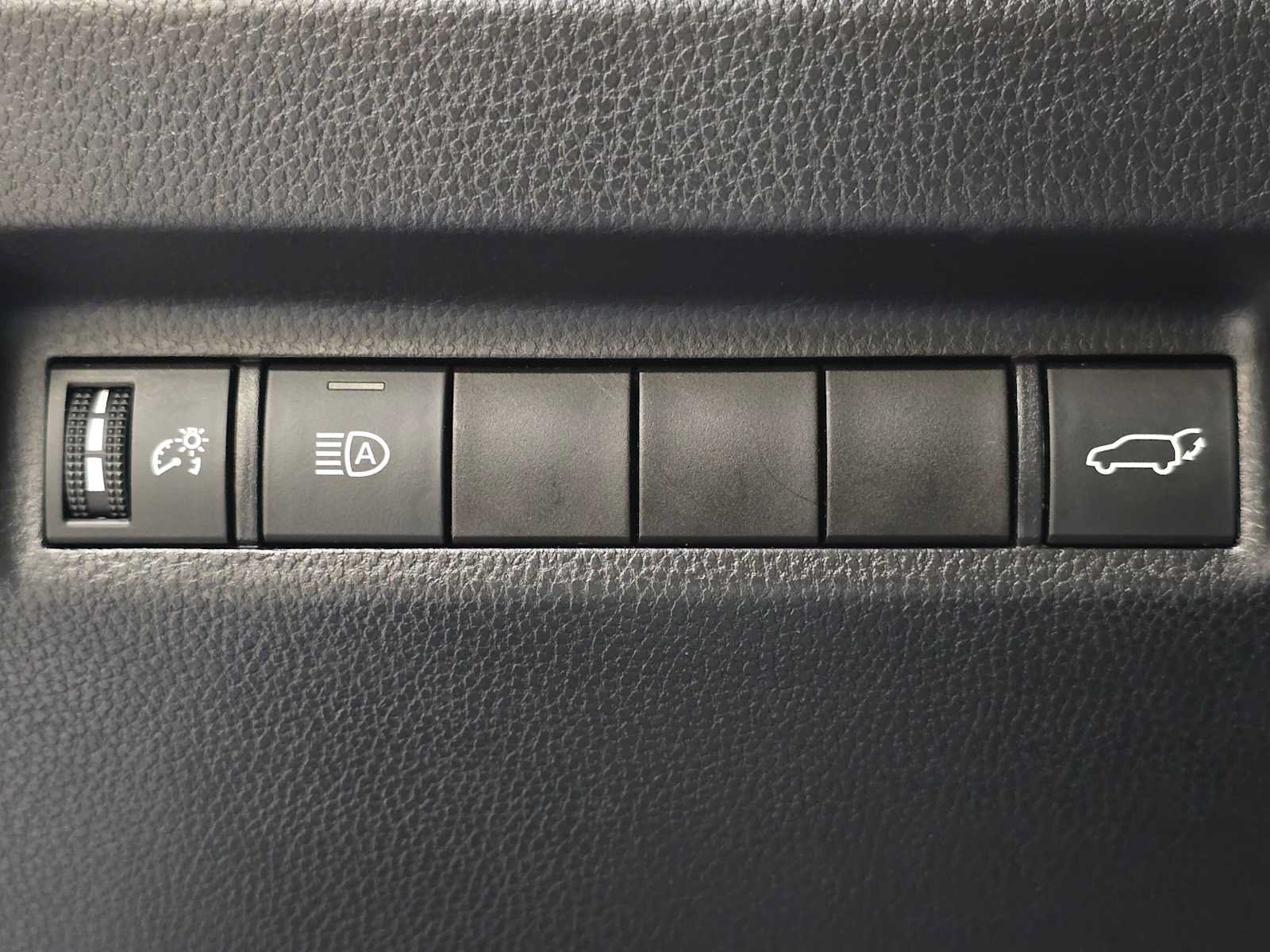 Used 2019 Toyota RAV4 Adventure w/ All Weather Liner Package AWD/4WD image 17
