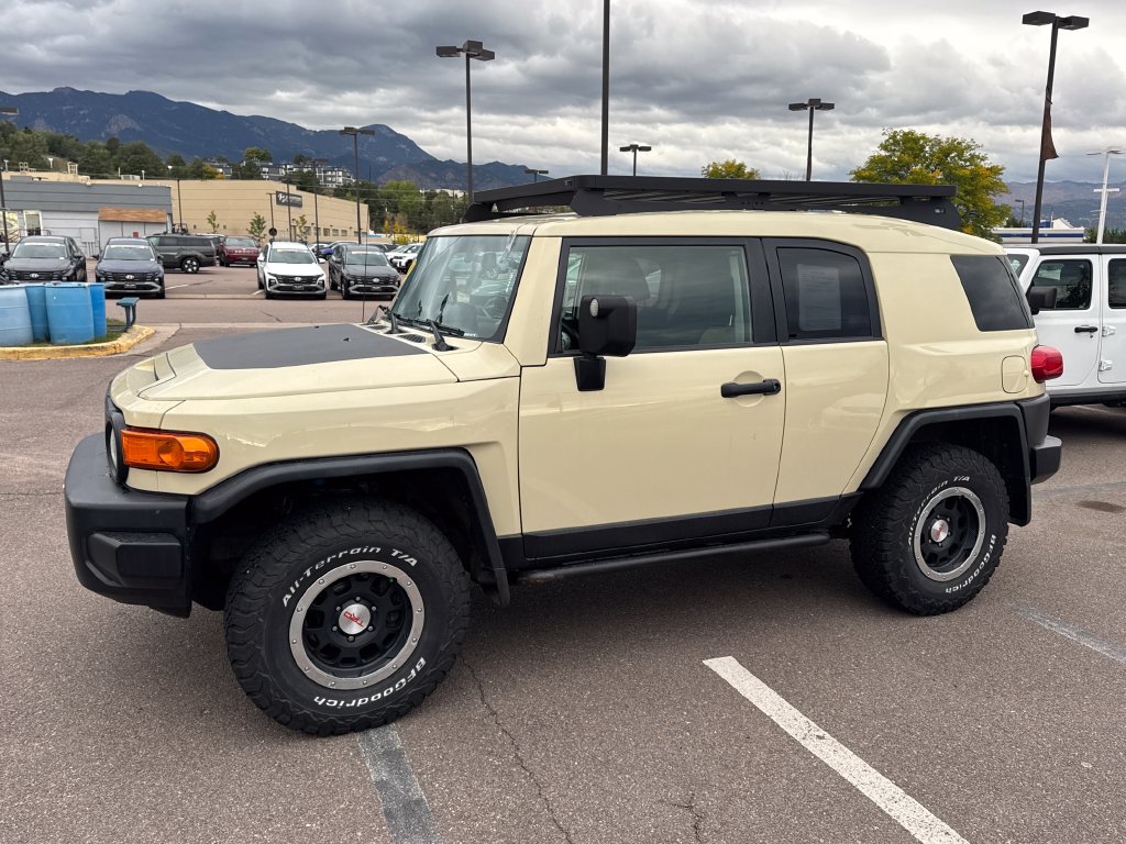 Used 2010 Toyota FJ Cruiser 4WD image 19