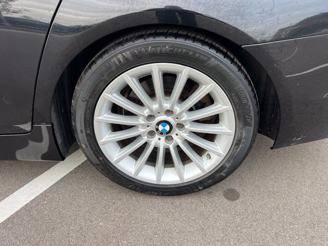 Used 2011 BMW 535i Sedan RWD image 9
