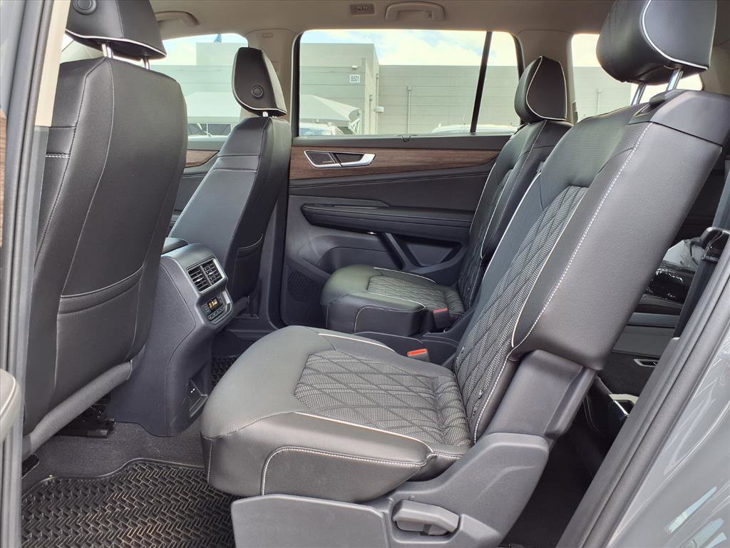 New 2026 Volkswagen Atlas SEL Premium R-Line image 11
