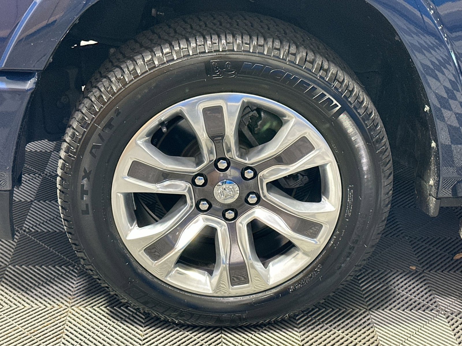 Used 2022 RAM 1500 Limited w/ Bed Utility Group image 15