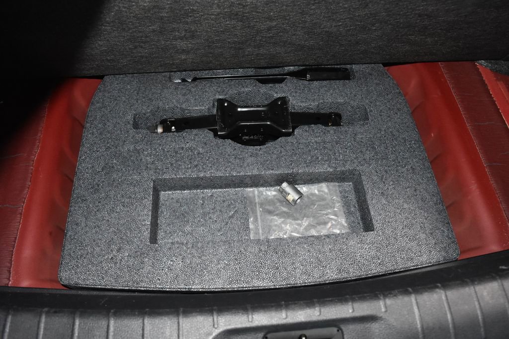 Used 2023 Nissan Altima 2.5 SR image 32