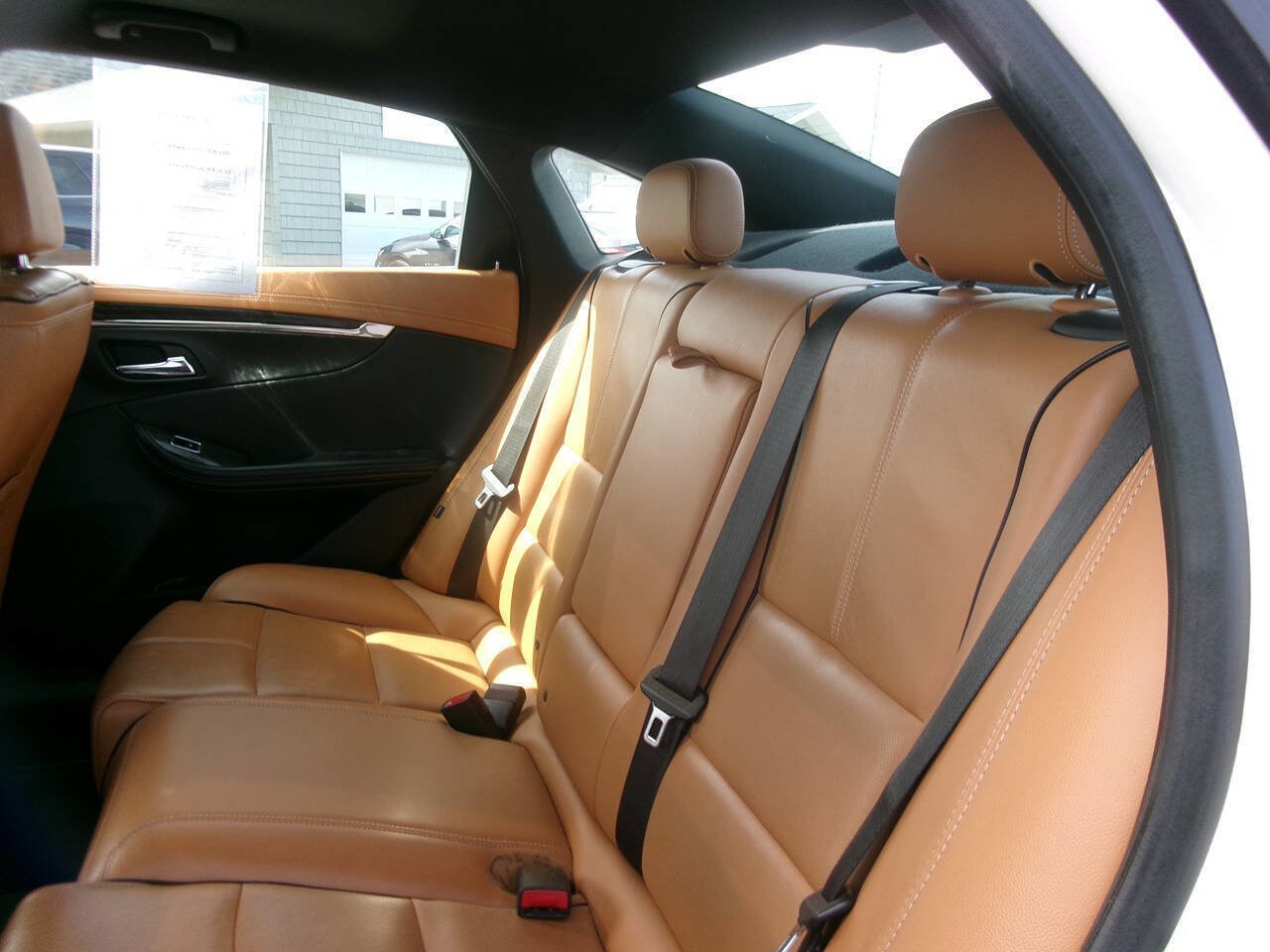 Used 2014 Chevrolet Impala LTZ FWD image 24
