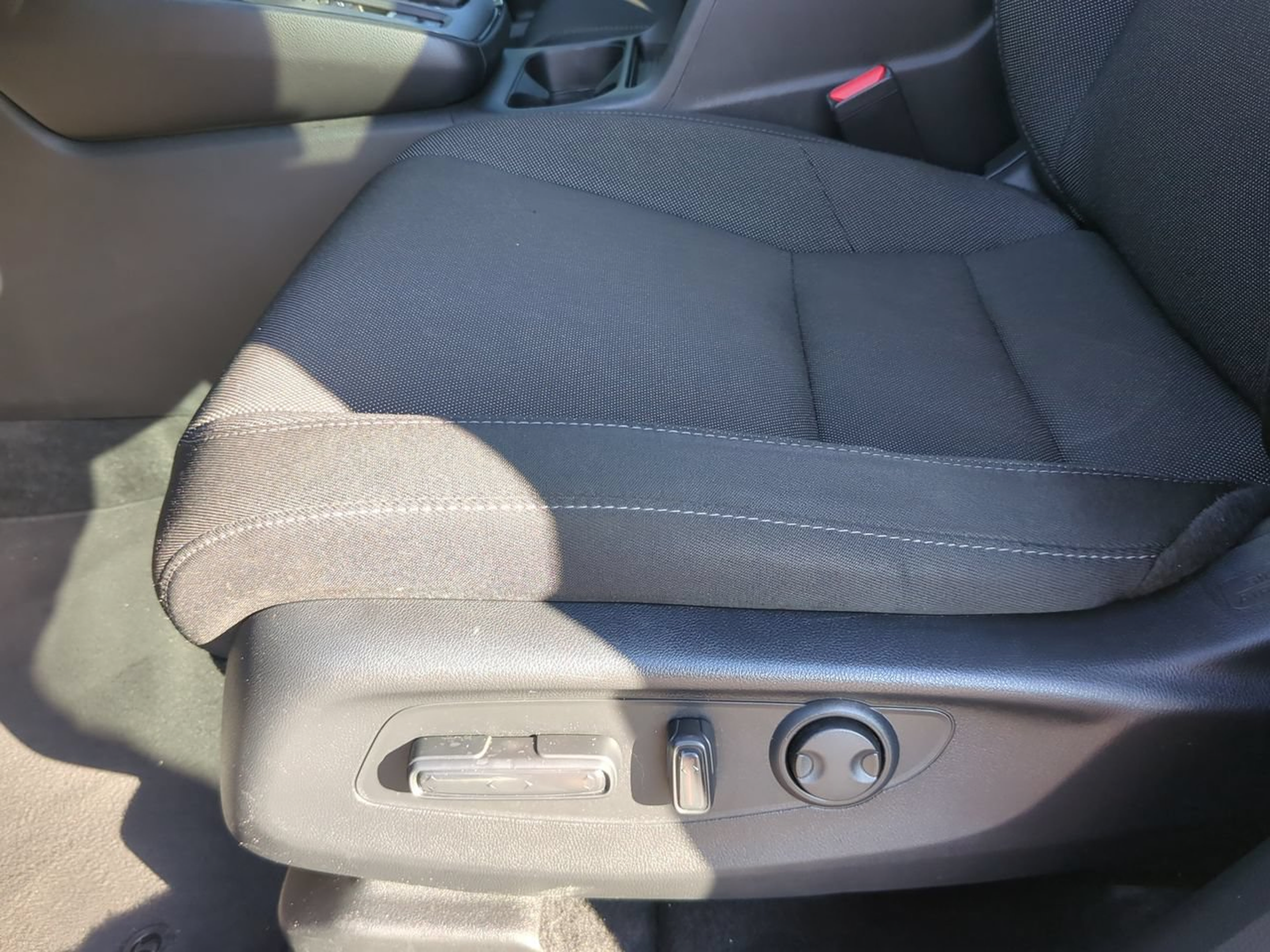 Certified 2024 Honda CR-V EX image 15