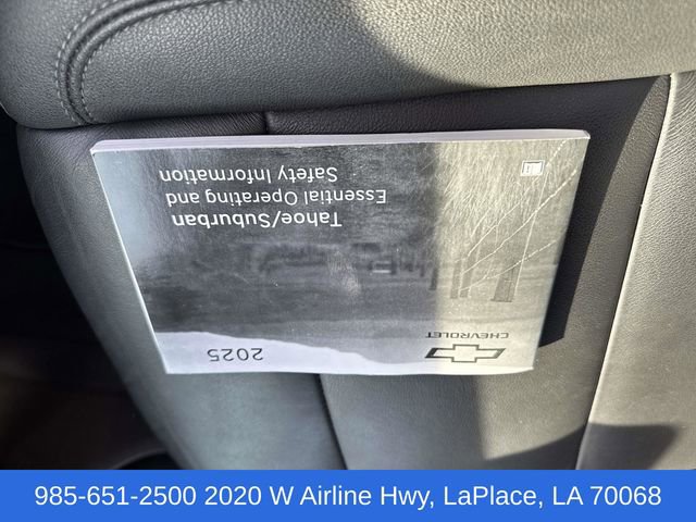 Used 2025 Chevrolet Suburban Z71 image 35