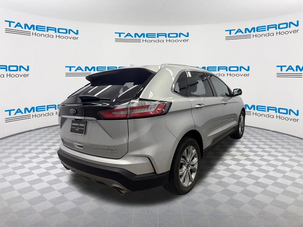 Used 2019 Ford Edge Titanium image 5