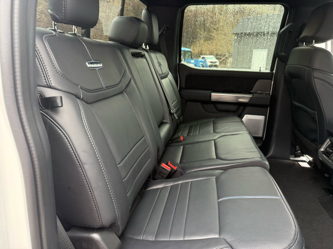 Used 2025 Ford F250 Platinum image 17