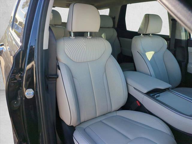 Used 2023 Hyundai Palisade Calligraphy w/ Cargo Package image 23