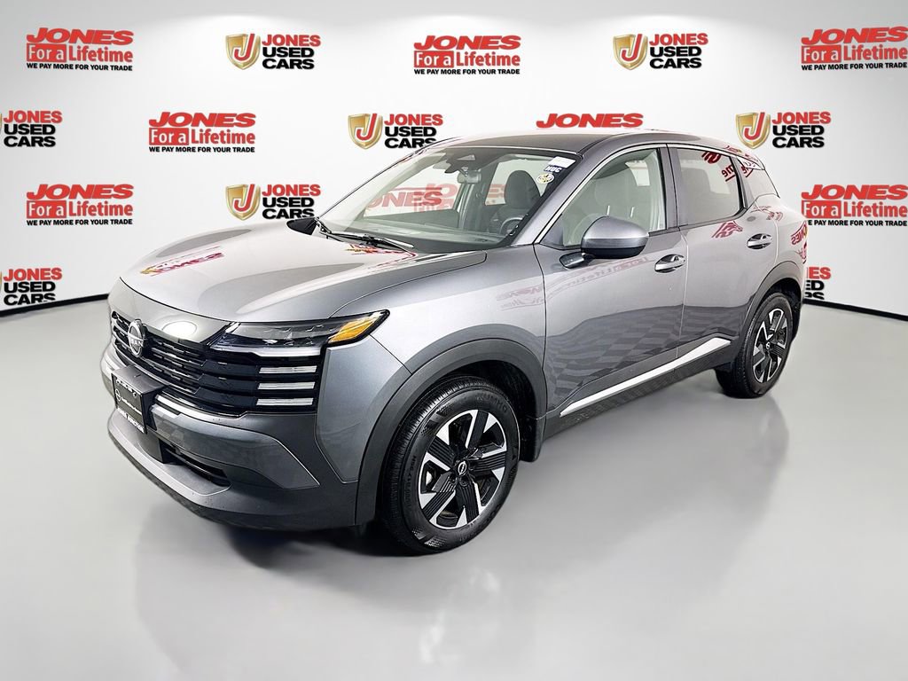 Certified 2025 Nissan Kicks SV image 13