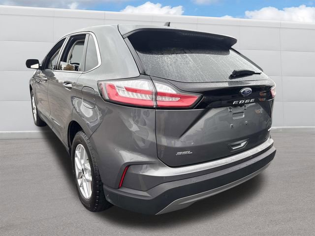 Used 2024 Ford Edge SEL image 3