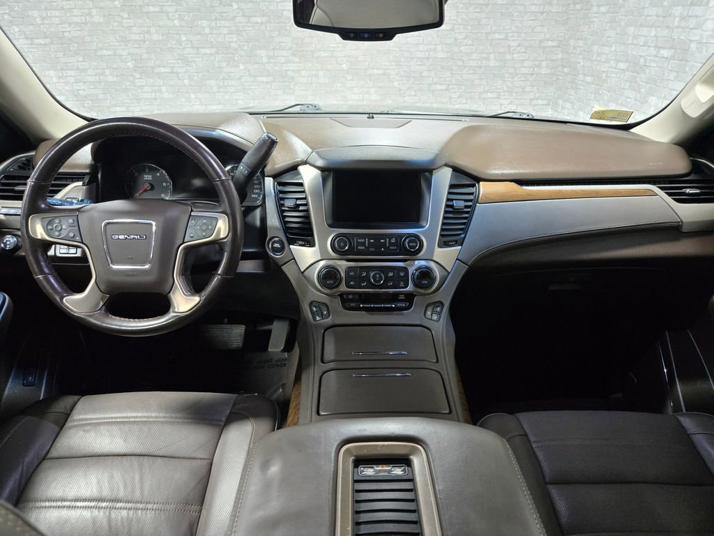 Used 2019 GMC Yukon XL Denali w/ Open Road Package image 37
