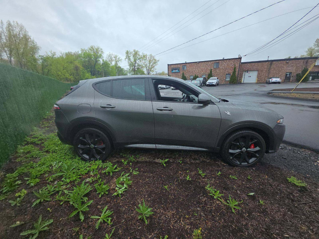 Used 2024 Dodge Hornet R/T Plus w/ Track Pack AWD/4WD image 4