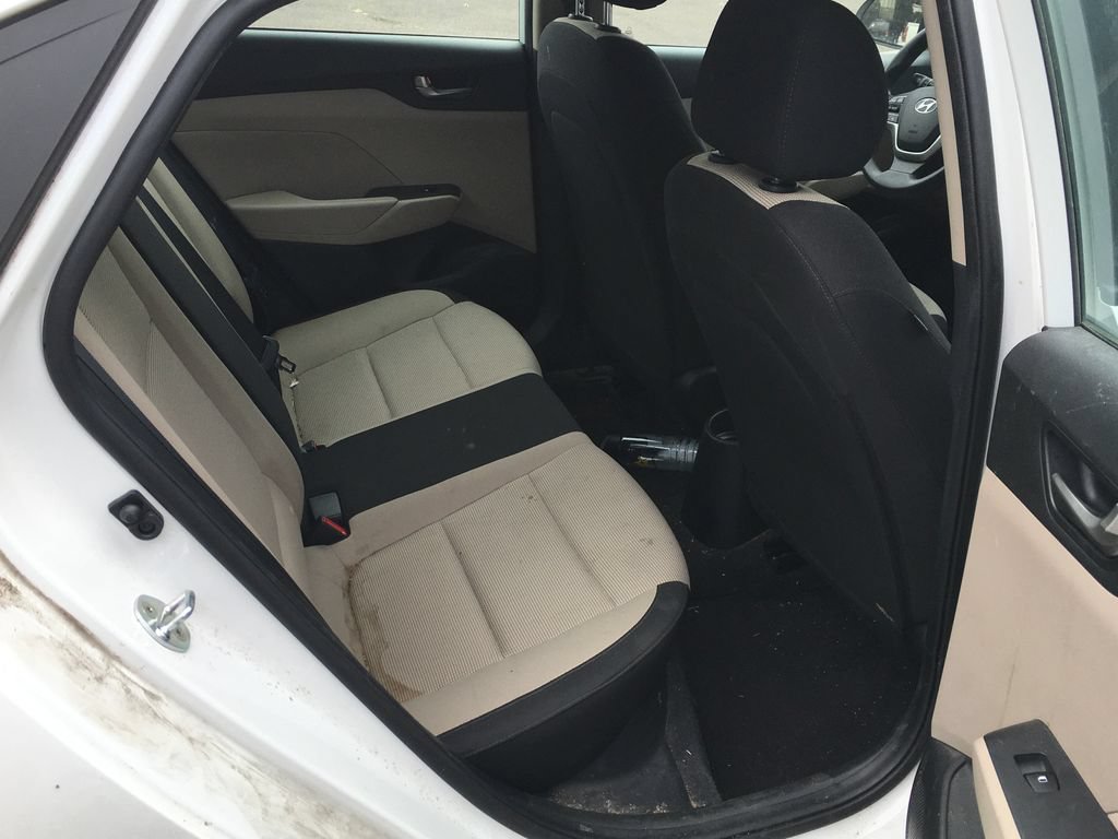 Used 2022 Hyundai Accent SE FWD image 7