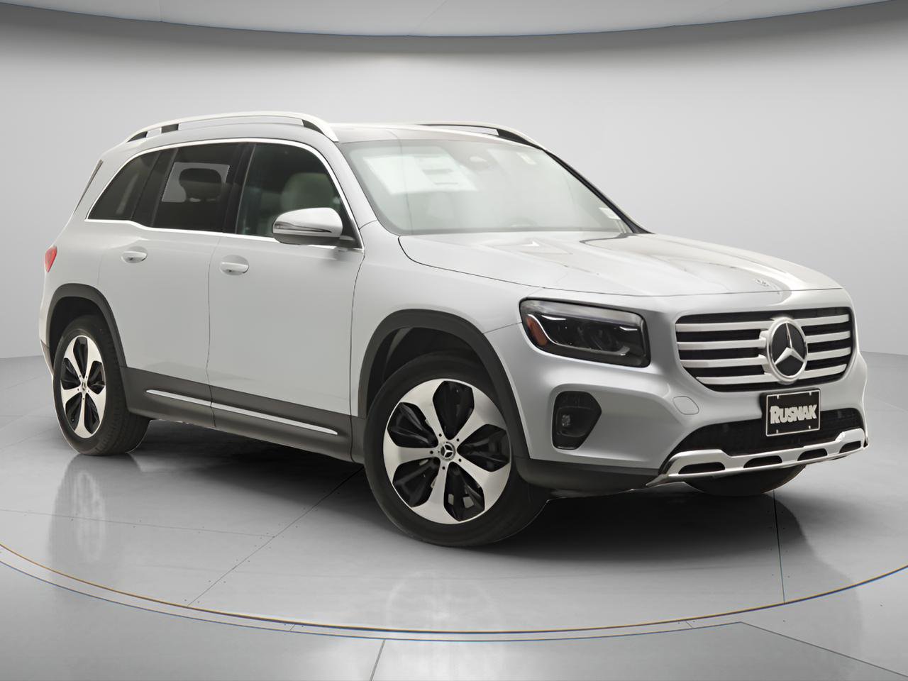 New 2026 Mercedes-Benz GLB 250