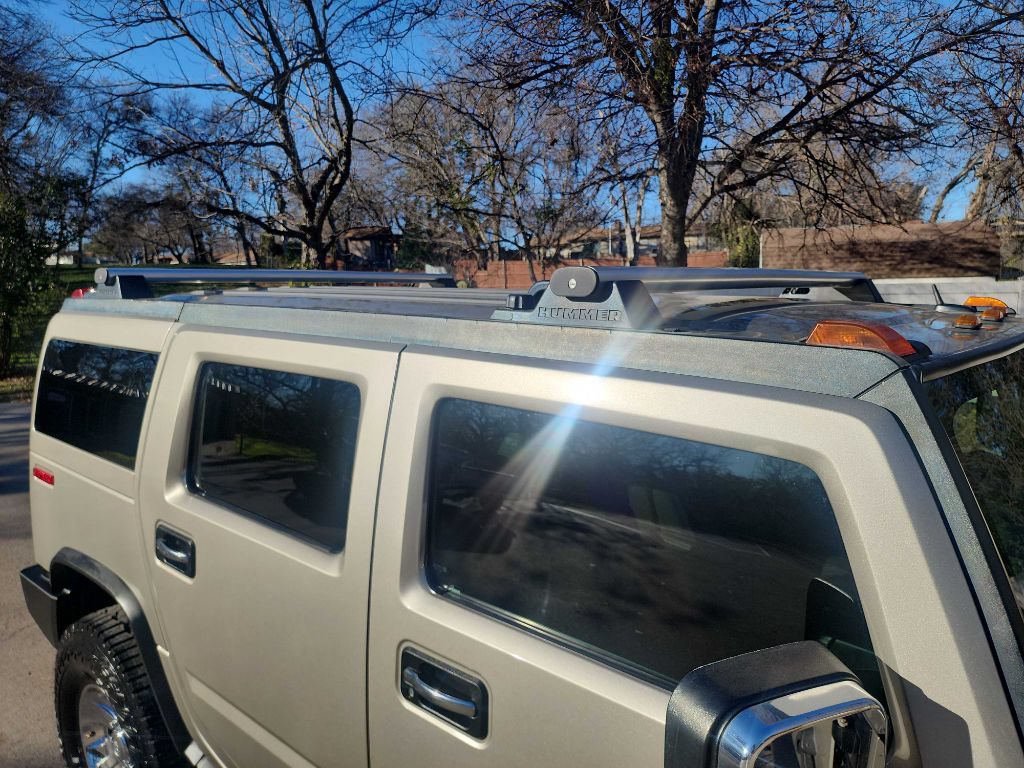 Used 2005 HUMMER H2 w/ Preferred Equipment Group image 16