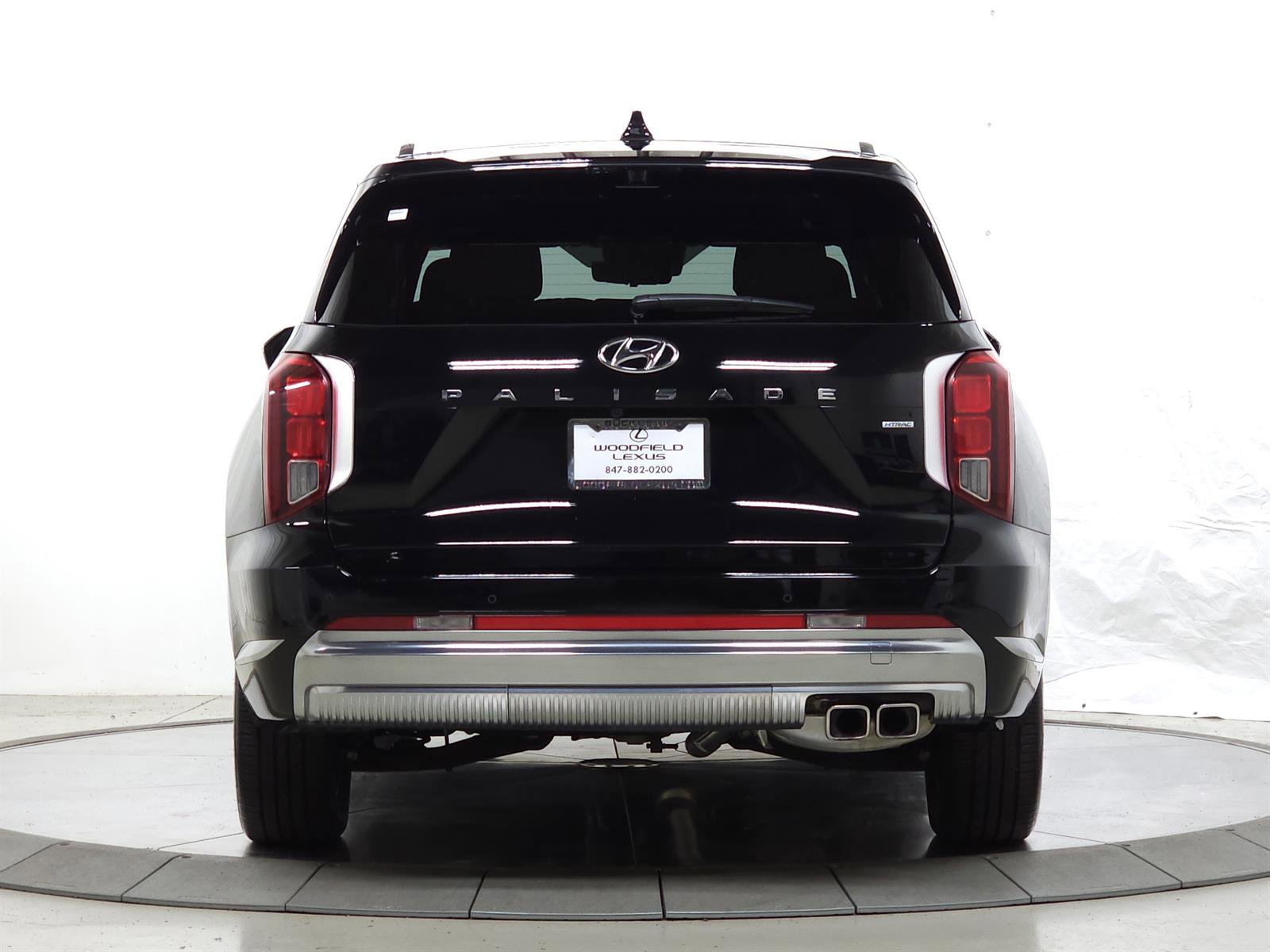 Used 2024 Hyundai Palisade Calligraphy image 7