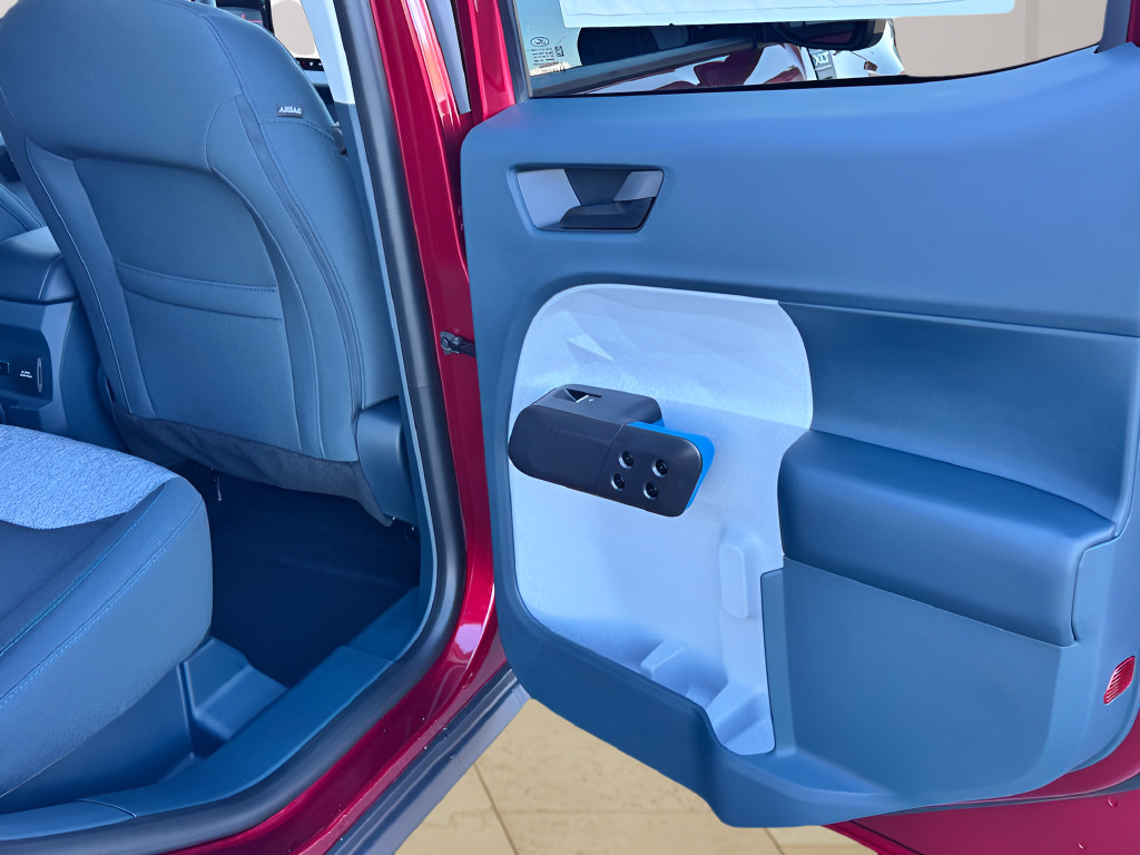 New 2026 Ford Maverick XLT w/ XLT Luxury Package FWD image 29