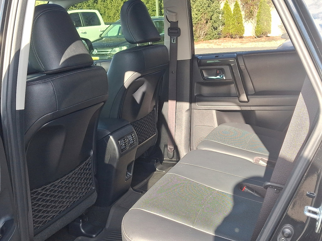 Used 2020 Toyota 4Runner 4WD image 20