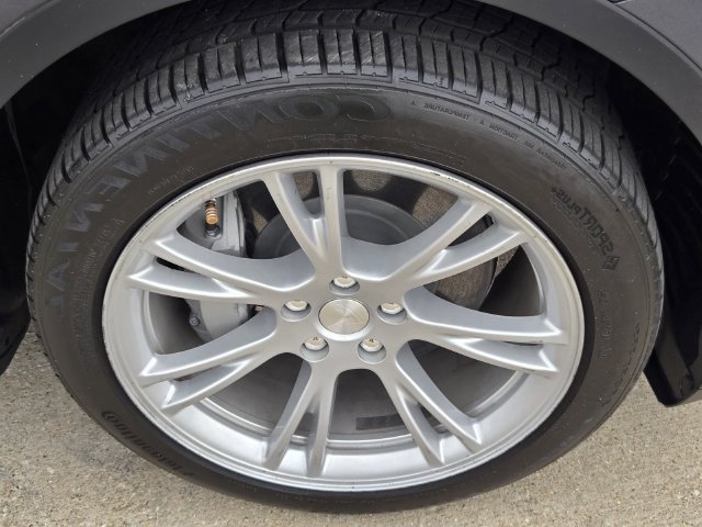 Used 2023 Tesla Model Y Long Range AWD/4WD image 6