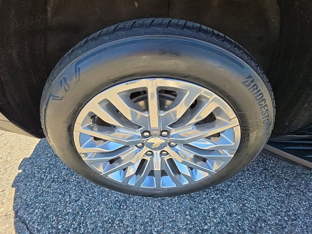 Used 2023 Chevrolet Tahoe High Country image 41