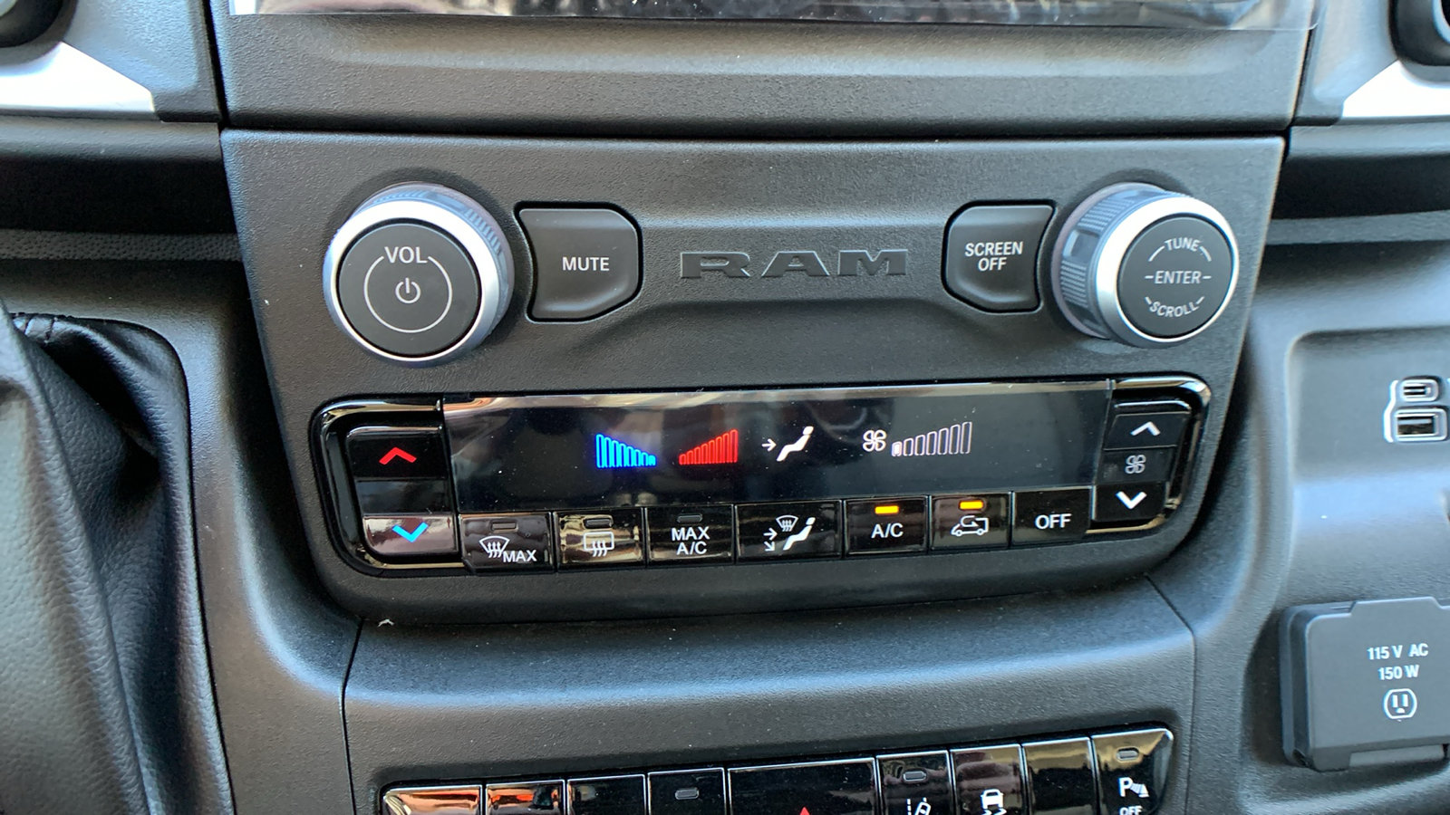 New 2026 RAM ProMaster 2500 w/ Quick Order Package 22G SLT FWD image 18