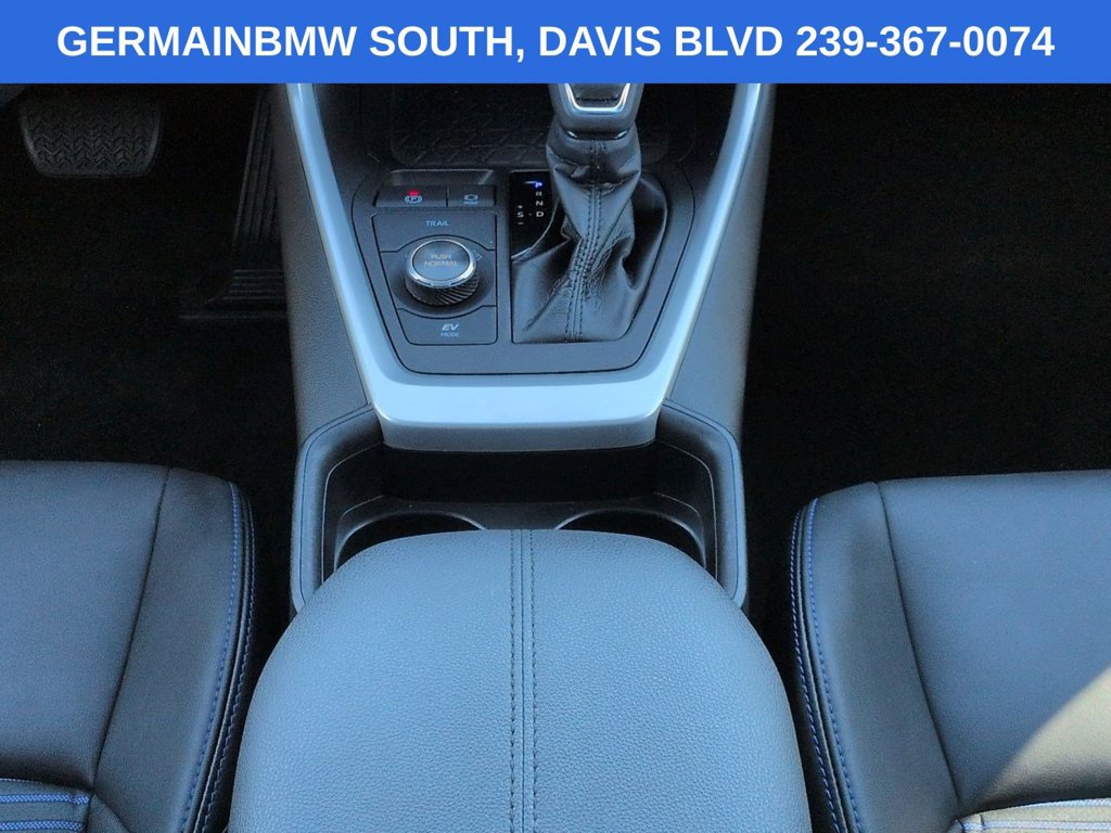 Used 2021 Toyota RAV4 XSE w/ XSE Grade Weather Package AWD/4WD image 21
