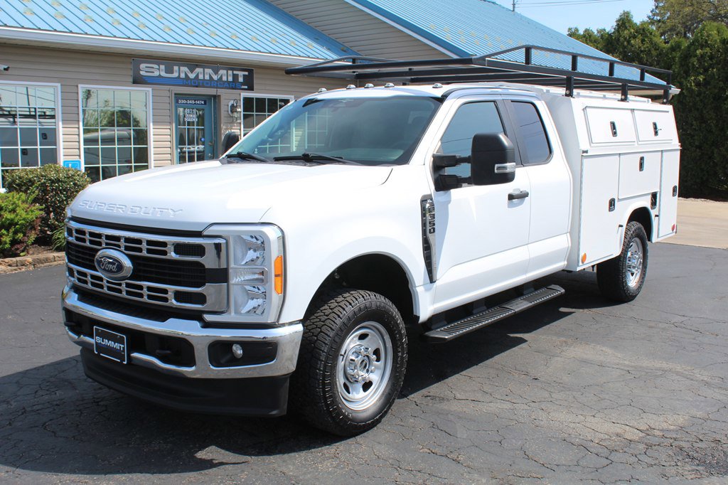 Used 2023 Ford F350 XL w/ XL Chrome Package AWD/4WD image 1