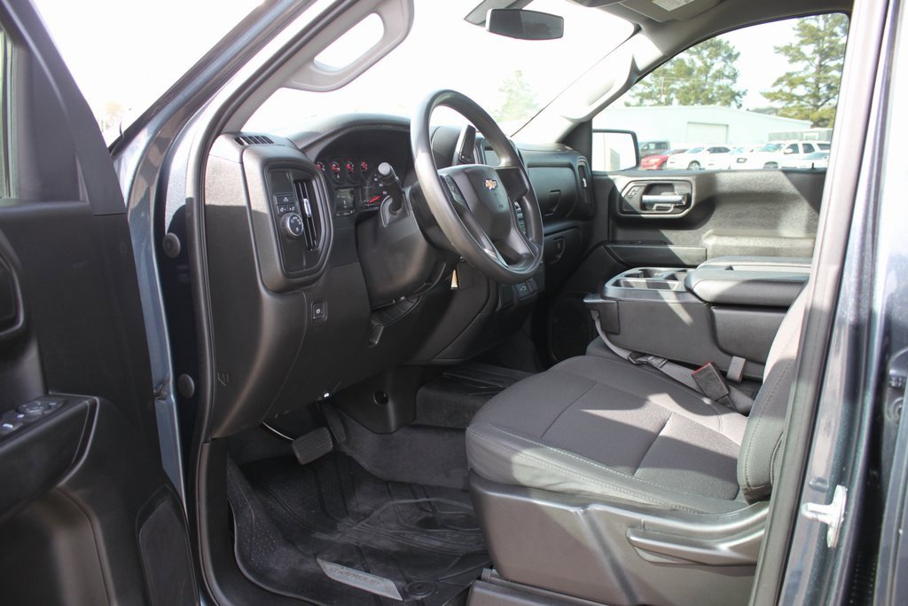 Used 2022 Chevrolet Silverado 1500 Custom image 10