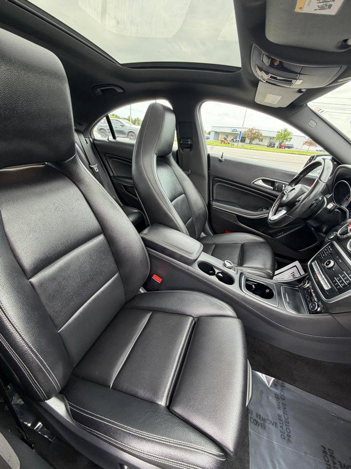 Used 2018 Mercedes-Benz CLA 250 4MATIC image 21