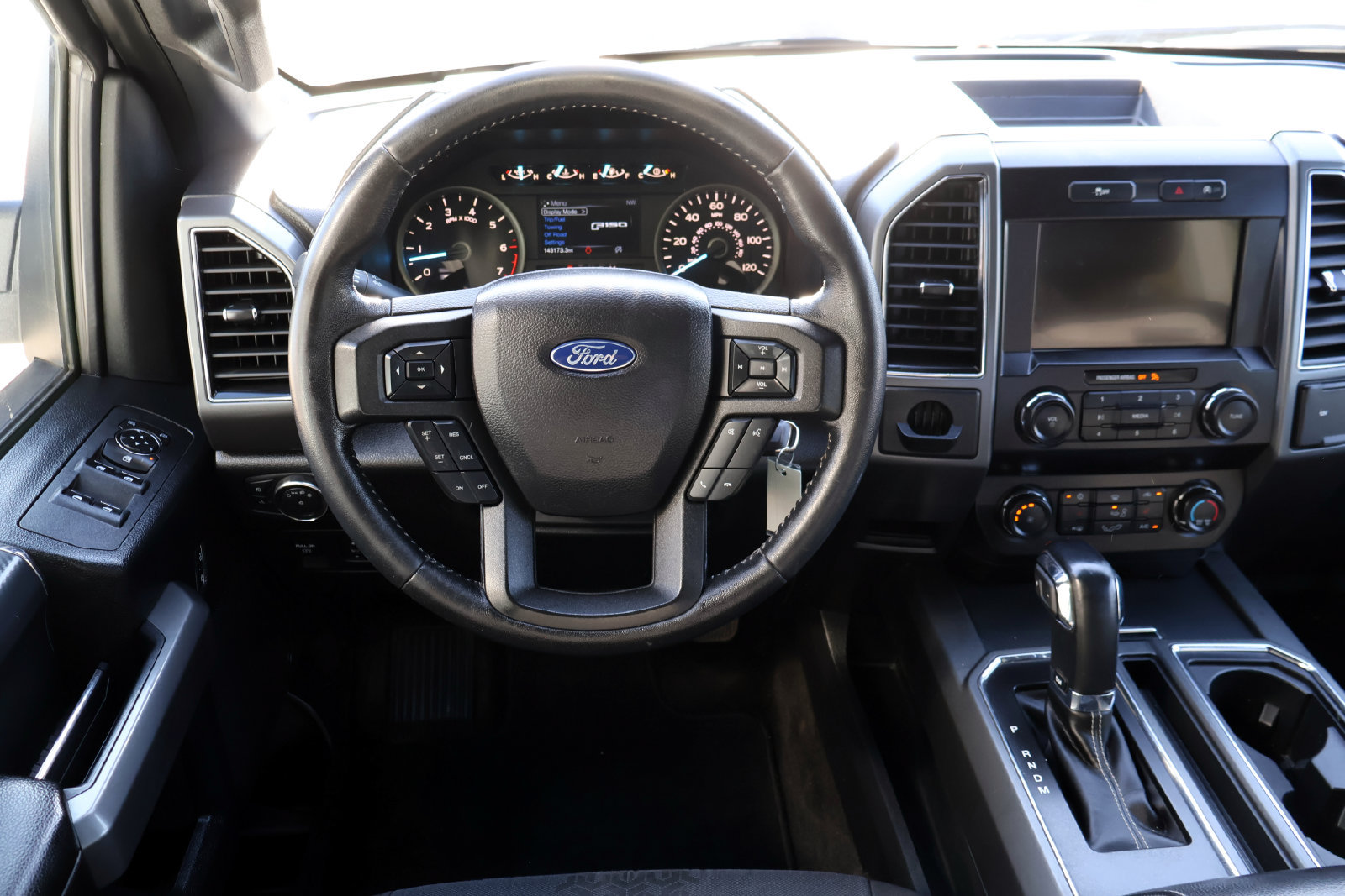 Used 2019 Ford F150 XLT w/ Equipment Group 302A Luxury RWD image 18