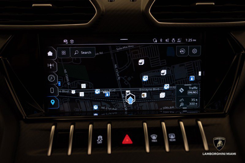 Used 2024 Lamborghini Urus Performante image 71