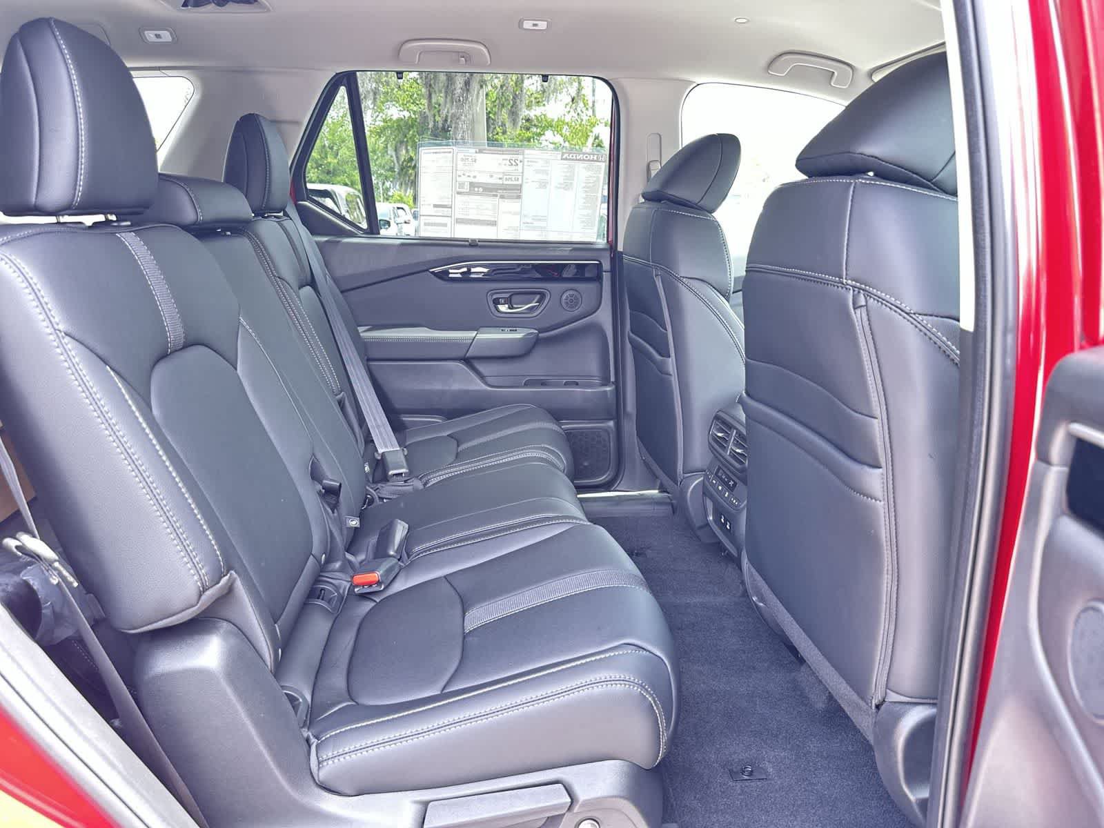 New 2026 Honda Pilot EX-L image 16
