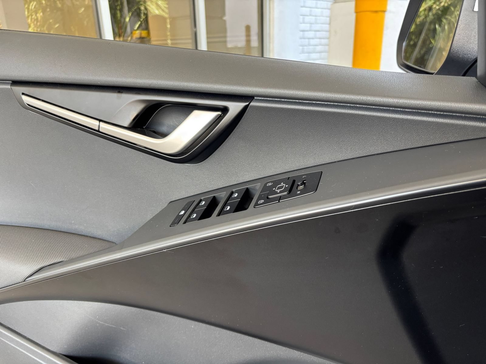 Used 2026 Kia Niro LX FWD image 18