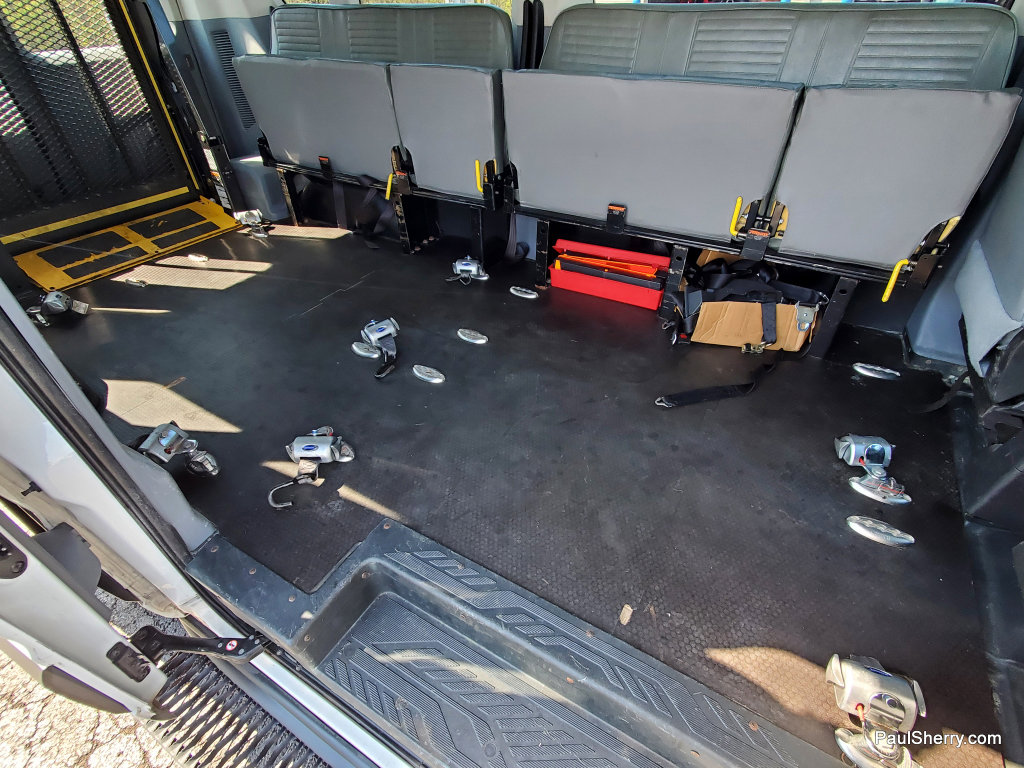 Used 2016 Ford Transit 350 XL image 27