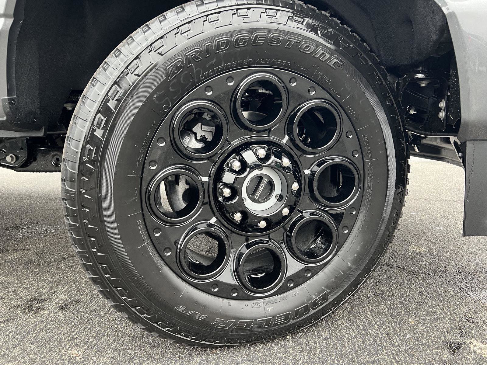 New 2026 Ford F350 Lariat w/ Black Appearance Package image 2