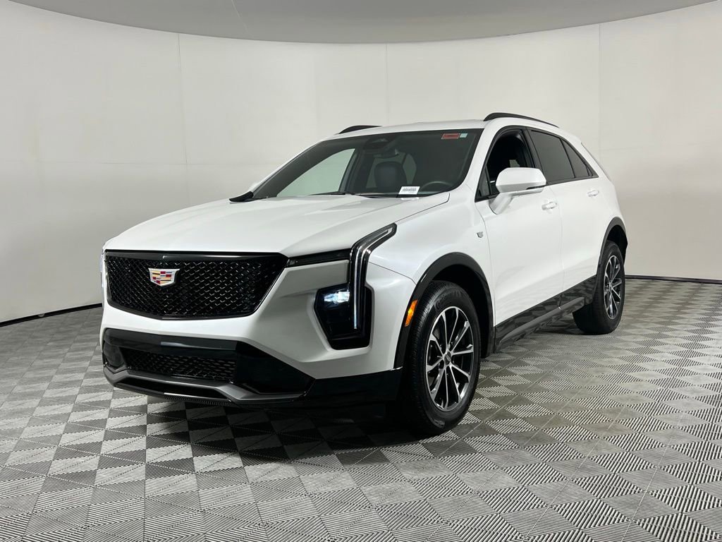 Used 2024 Cadillac XT4 Sport image 4