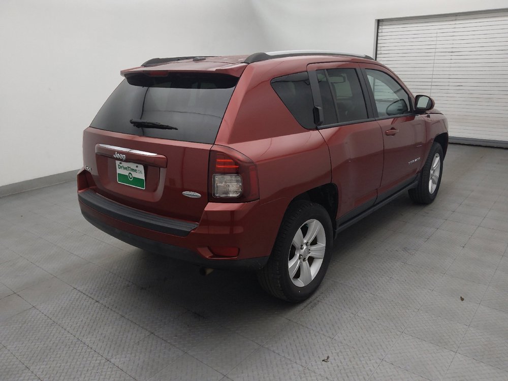 Used 2017 Jeep Compass Latitude AWD/4WD image 9