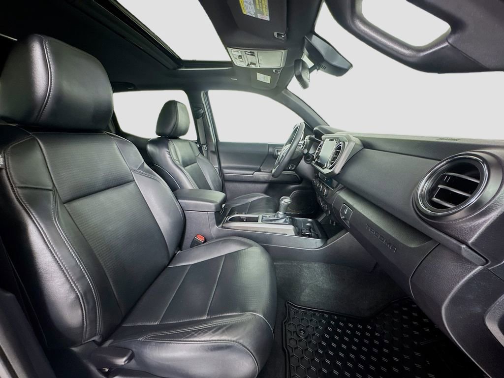 Used 2021 Toyota Tacoma TRD Sport image 27