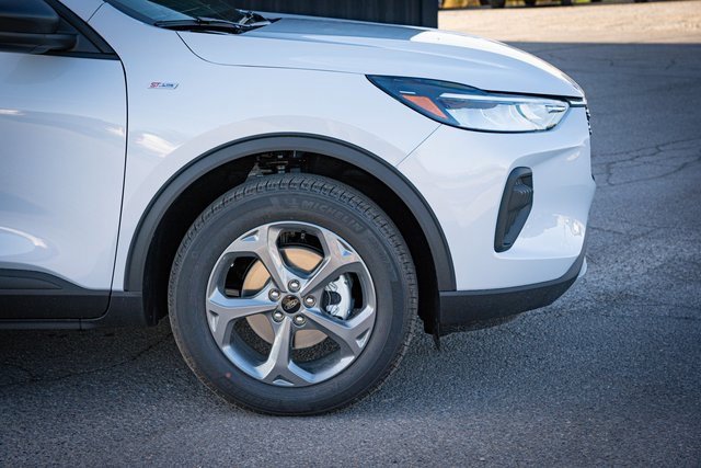 New 2025 Ford Escape ST-Line image 5