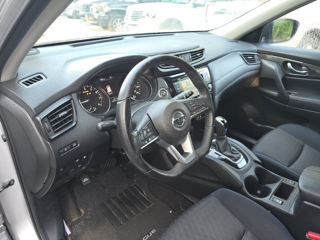 Used 2018 Nissan Rogue SV FWD image 14