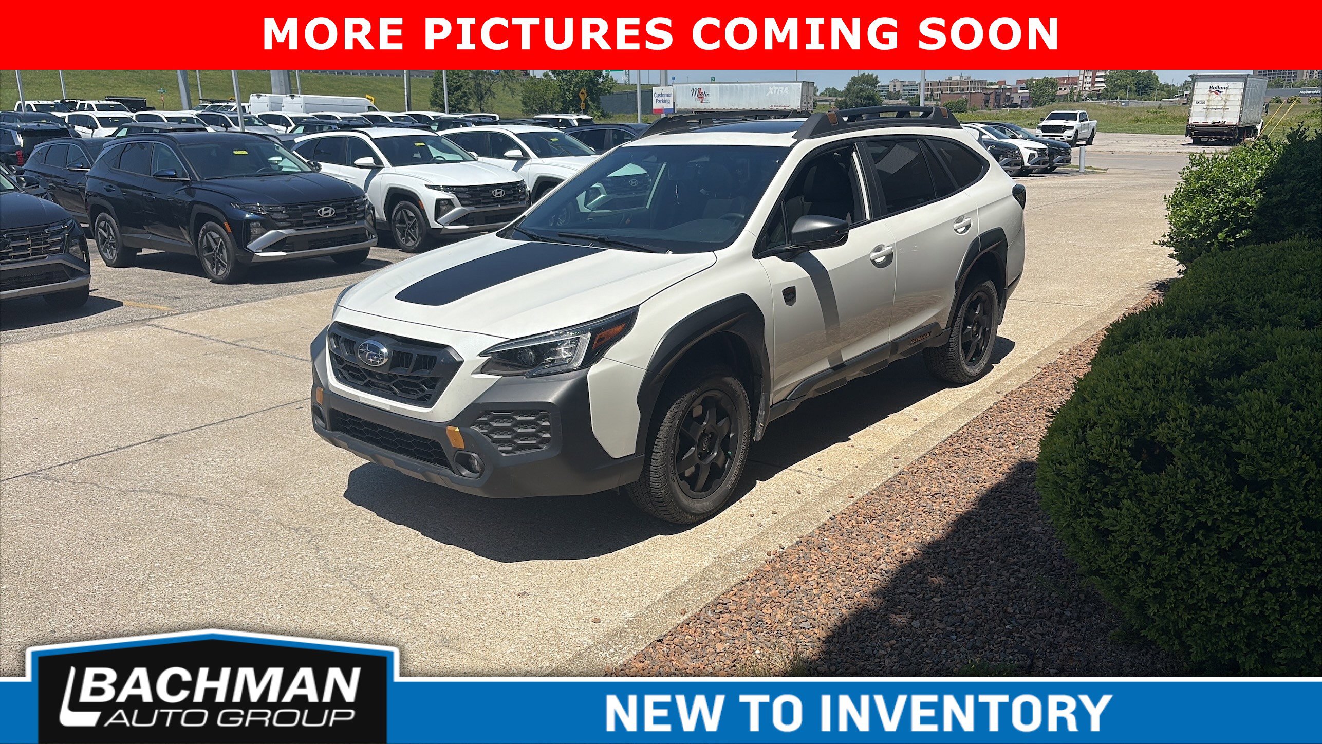 Used 2025 Subaru Outback Wilderness AWD/4WD image 3