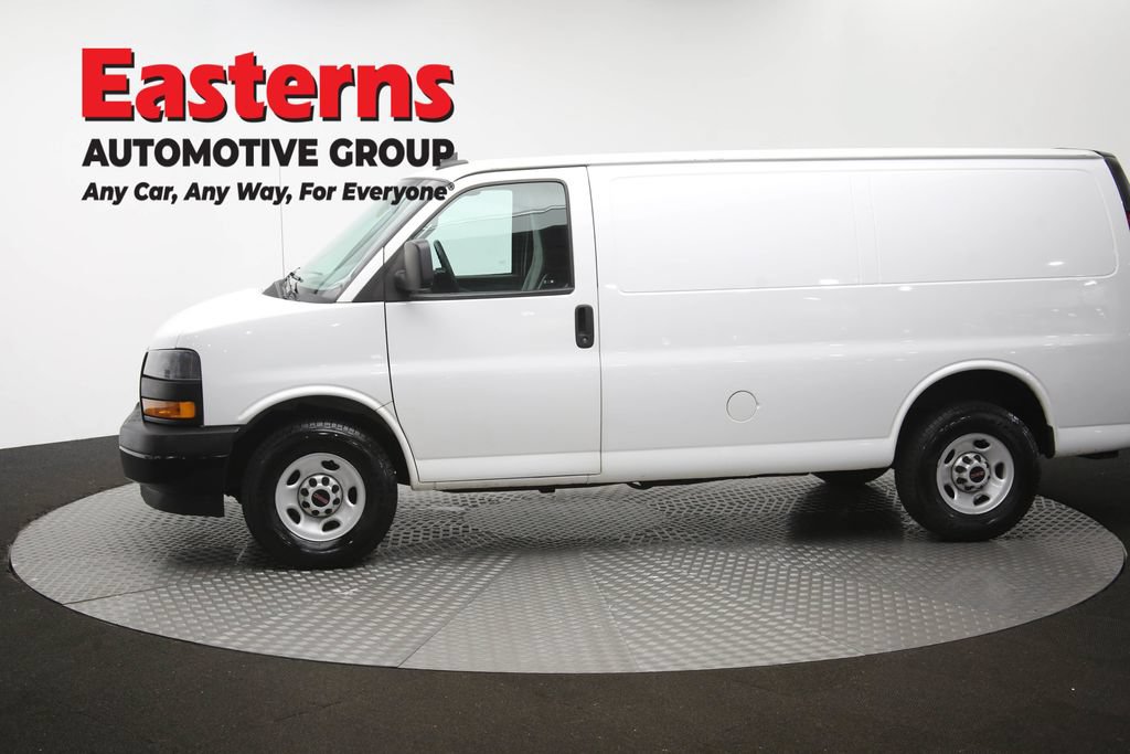 Used 2020 GMC Savana 3500 w/ Driver Convenience Package RWD image 59
