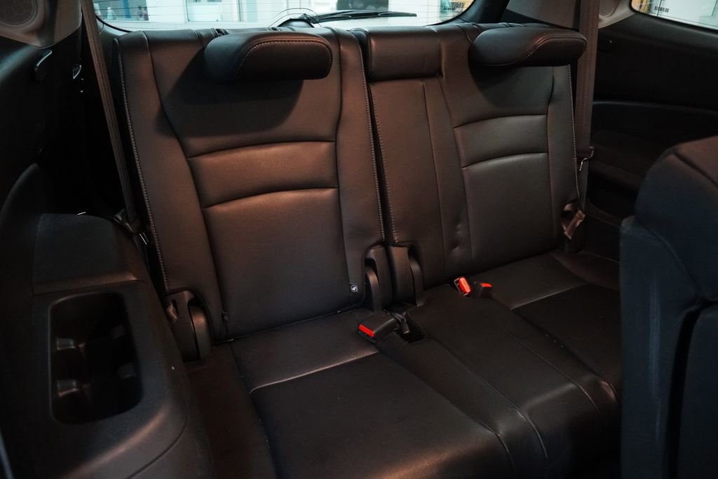 Used 2017 Honda Pilot Touring image 25